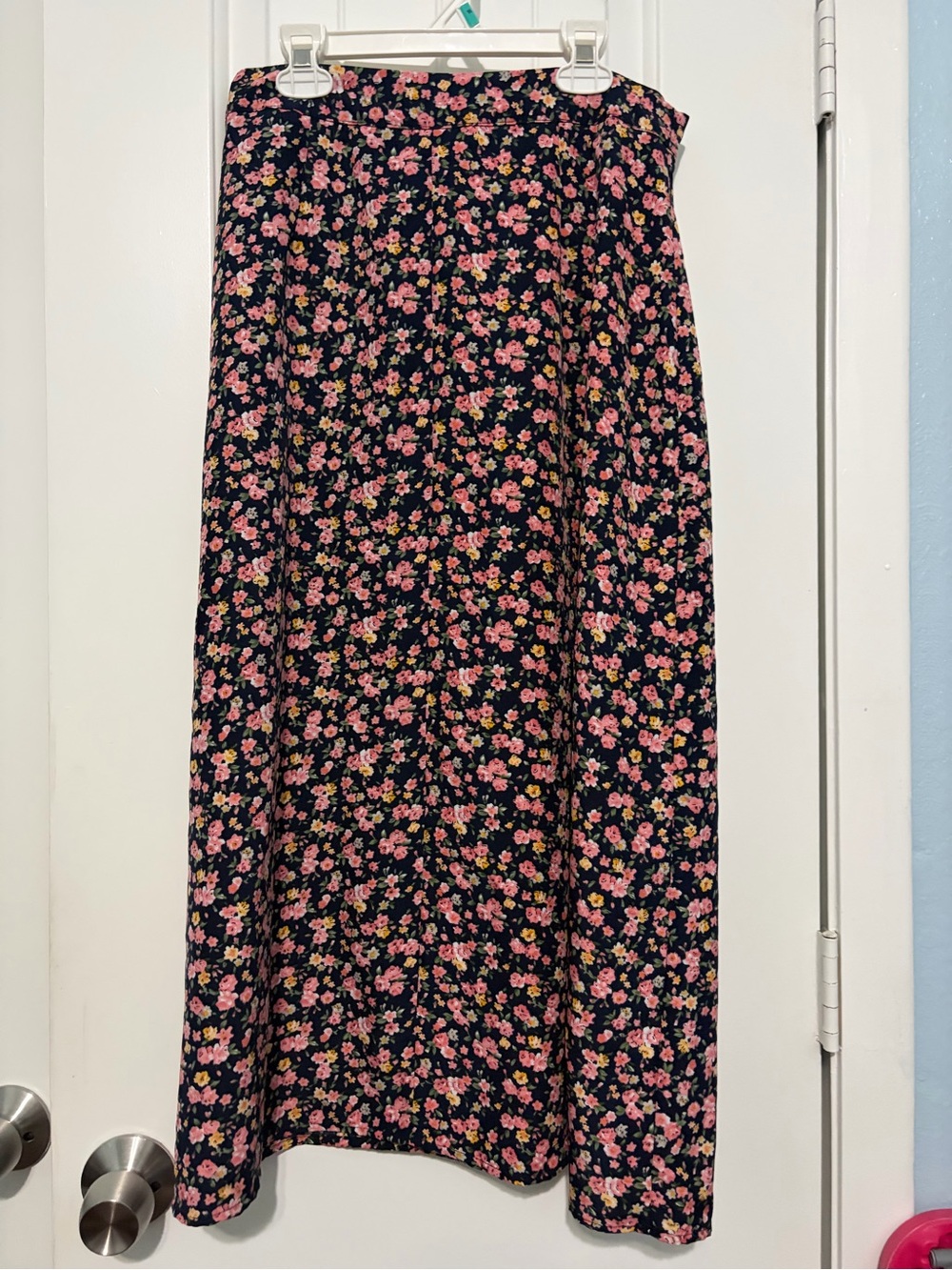 SHEIN Pink Floral Maxi Skirt on Black